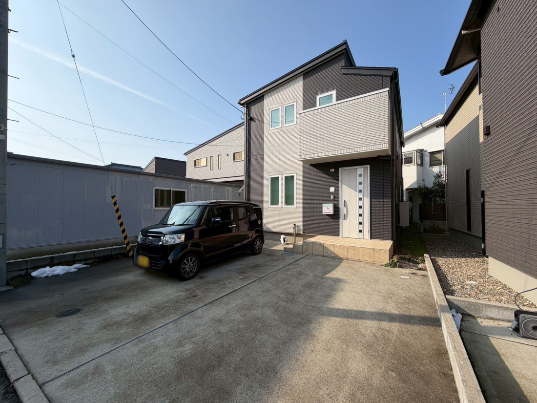 �V�����V���s����P�v�̒��È�ˌ��Ă̒��ԏ�