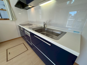 �V�����V���s����L�y3���ڂ̒��È�ˌ��ẴL�b�`��