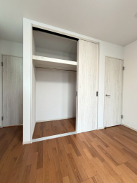 �V�����V���s��掵���̒��È�ˌ��Ẳ摜