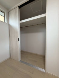 �V�����V���s��掵���̒��È�ˌ��Ẳ摜