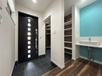 �V�����V���s���斖�L���̒��È�ˌ��Ẳ摜