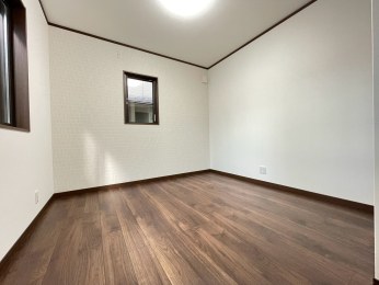 �V�����V���s����V�ΎR5���ڂ̐V�z��ˌ��Ẳ摜