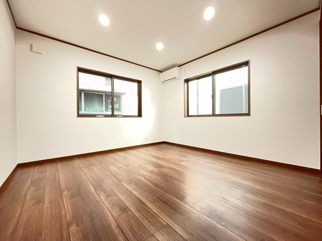 �V�����V���s����V�ΎR5���ڂ̐V�z��ˌ��Ẳ摜