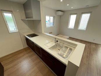 VVsD]2ڂ̐VzˌẲ摜