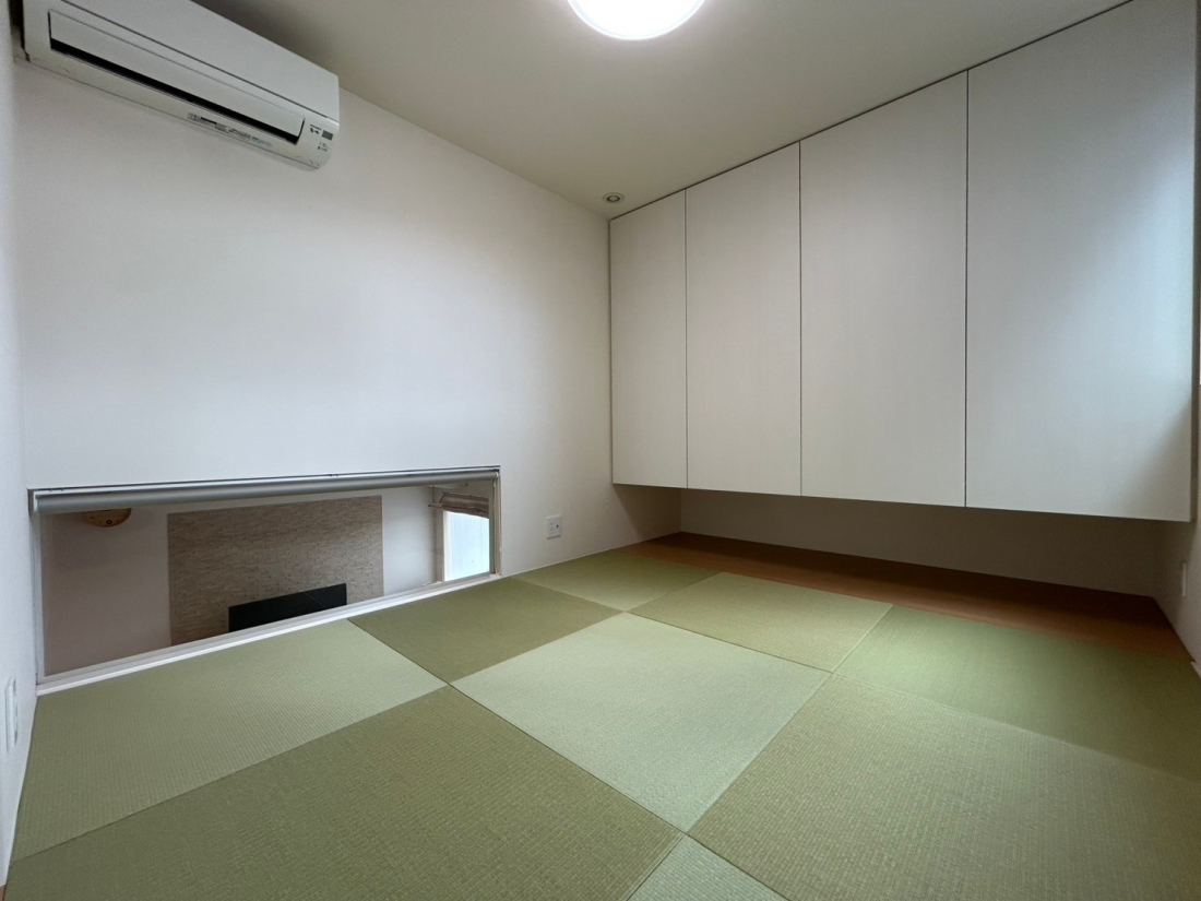 VVskʖ4ڂ̒ÈˌẲ摜