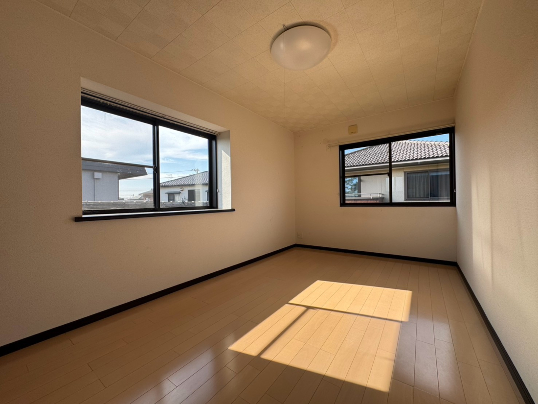 �V�����V���s�k��ÎR2164-8�̒��È�ˌ��Ẳ摜