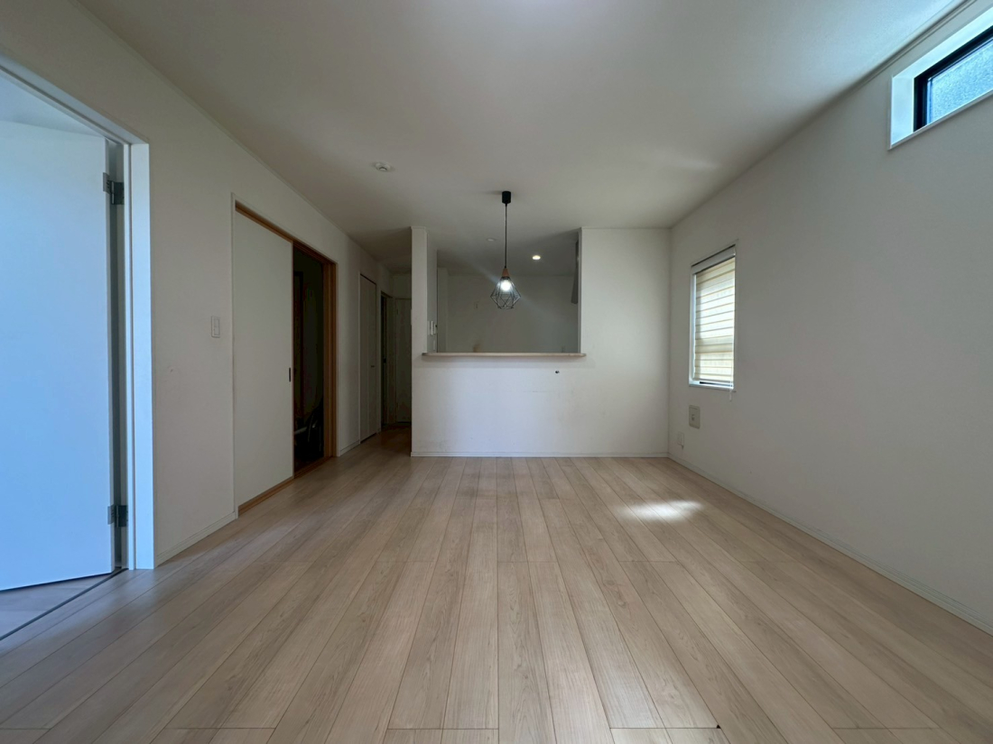 VVs]戮3ڂ̒ÈˌẲ摜