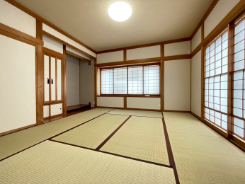 VVs݂2ڂ̒ÈˌẲ摜