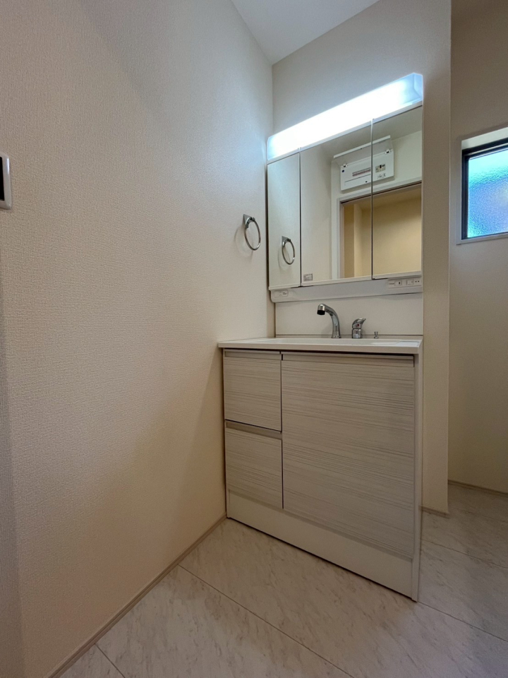 VVcsZg5ڂ̐VzˌẲ摜